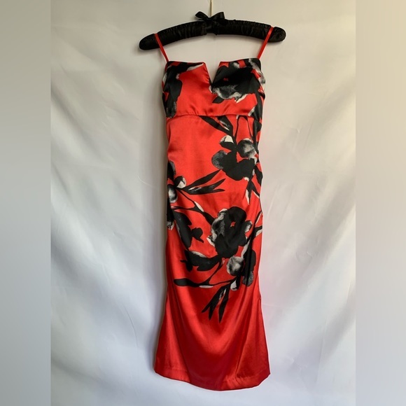 LE CHATEAU DRESS SIZE S - Picture 1 of 3